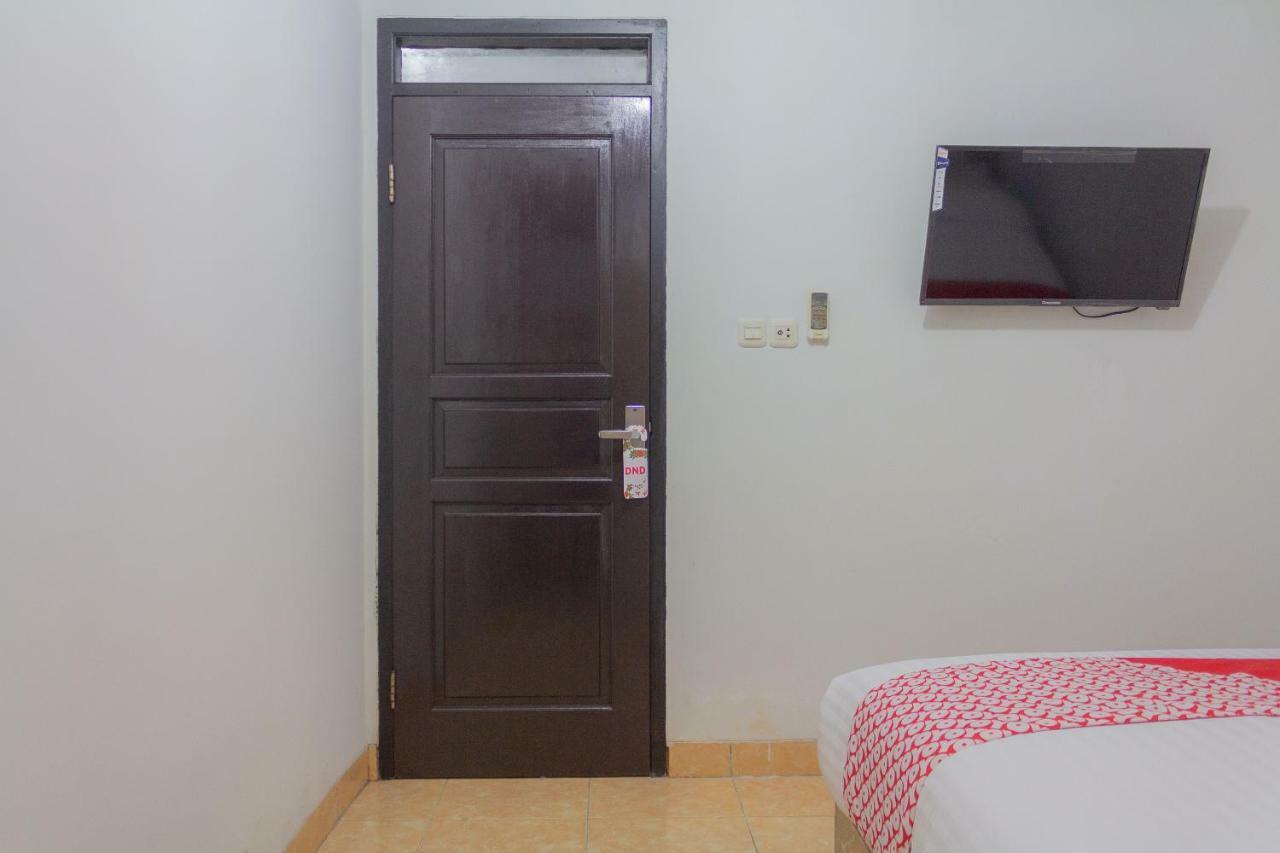 Oyo 649 K68 Residence Jakarta Luaran gambar
